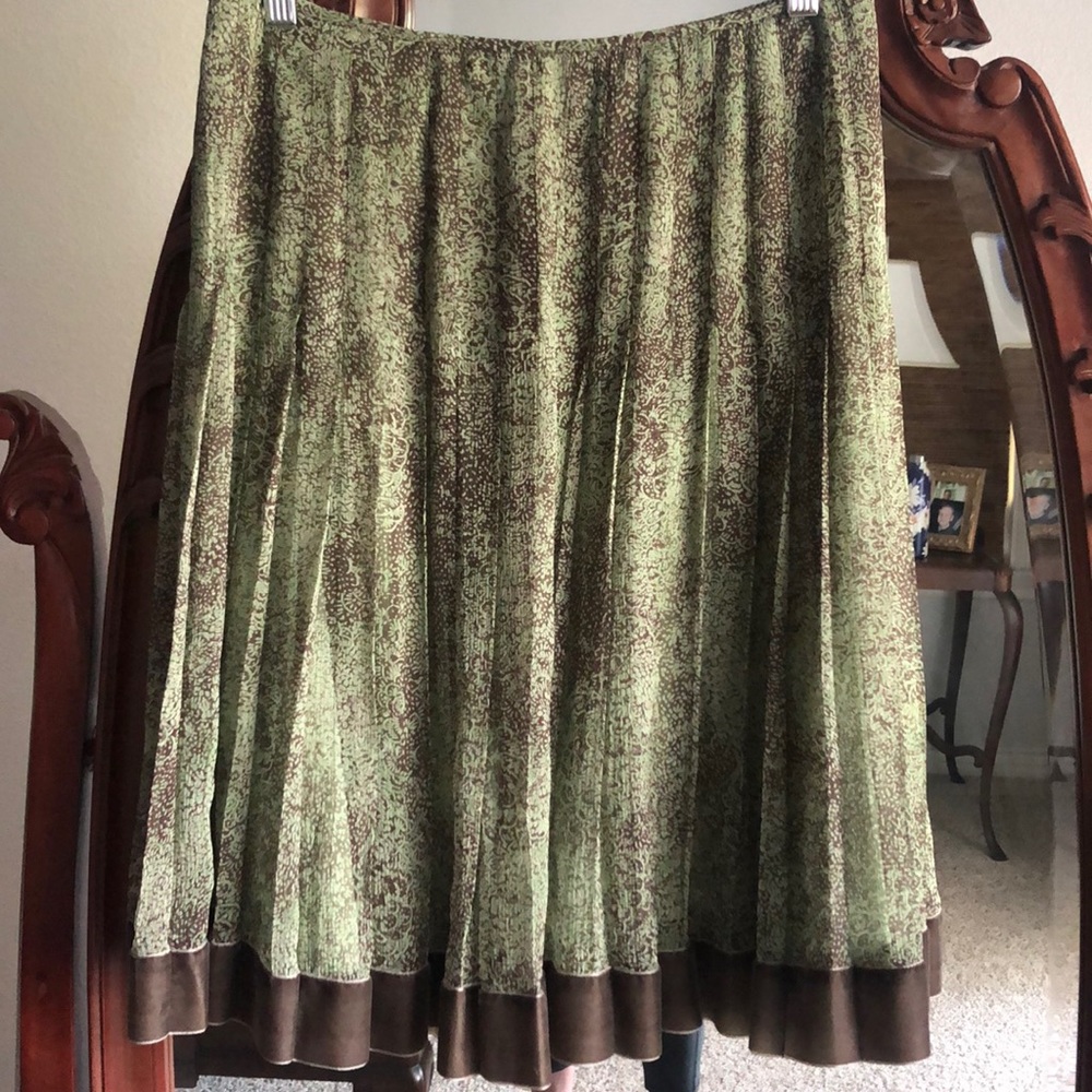 Skirt